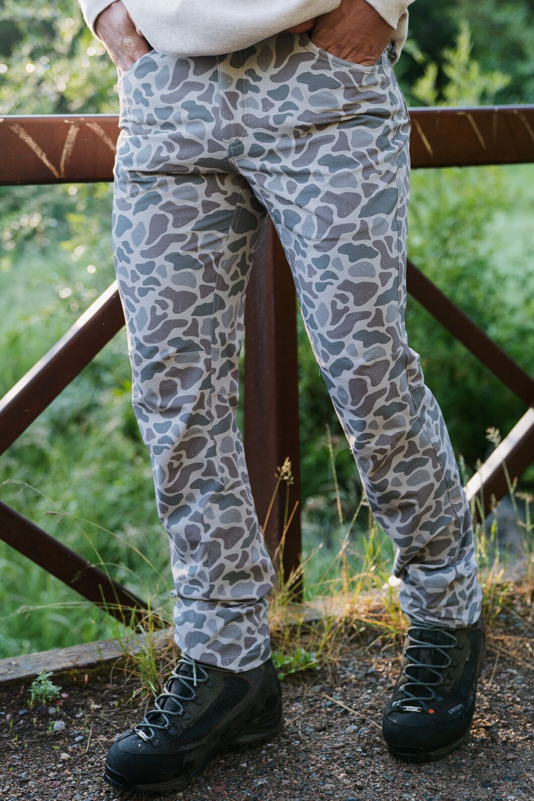 Challenger Pant - Classic Deer Camo