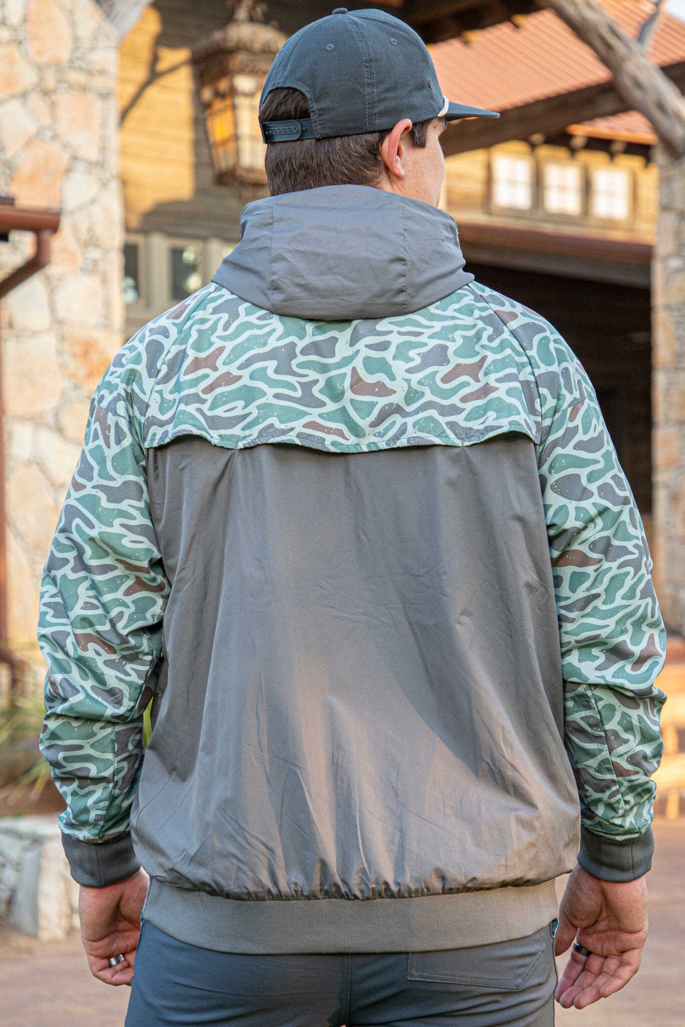 Windbreaker - Retro Duck Camo